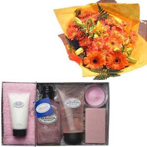 Bouquet of flowers and pampering gift set to send with love